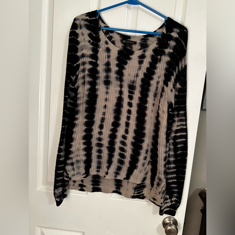 INC International Concepts Black and Cream Long Sleeve tie-dye sweater size XL